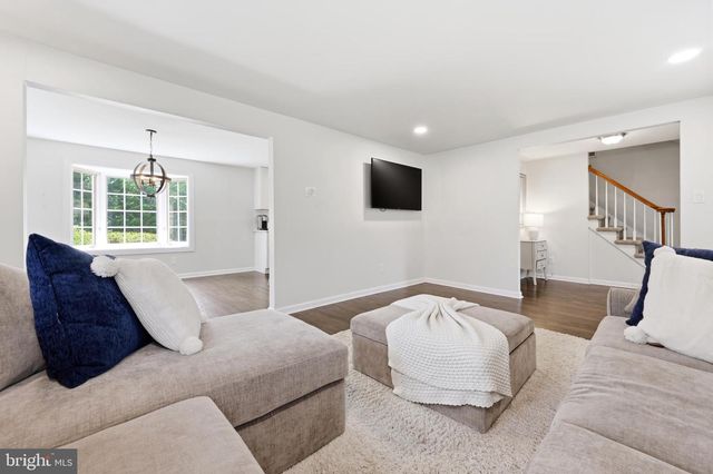 120 WARFIELD RD, Cherry Hill, NJ 08034