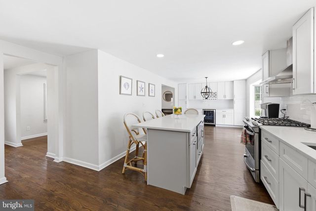 120 WARFIELD RD, Cherry Hill, NJ 08034