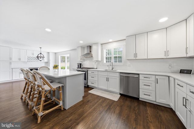 120 WARFIELD RD, Cherry Hill, NJ 08034