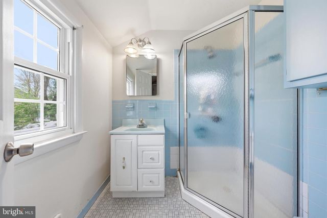 120 WARFIELD RD, Cherry Hill, NJ 08034