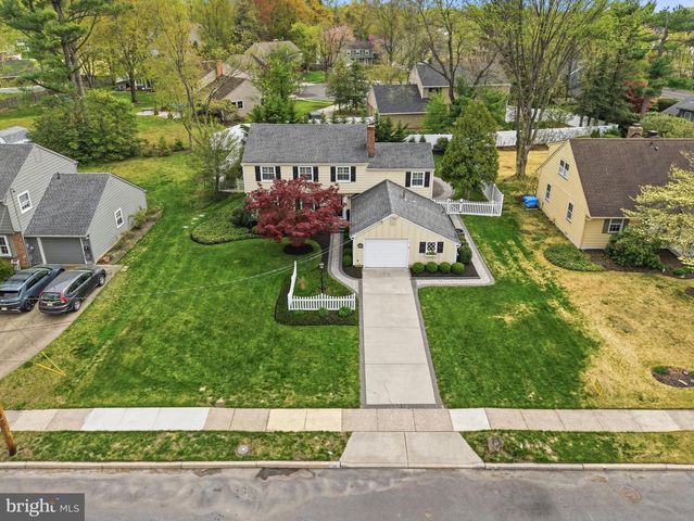 120 WARFIELD RD, Cherry Hill, NJ 08034