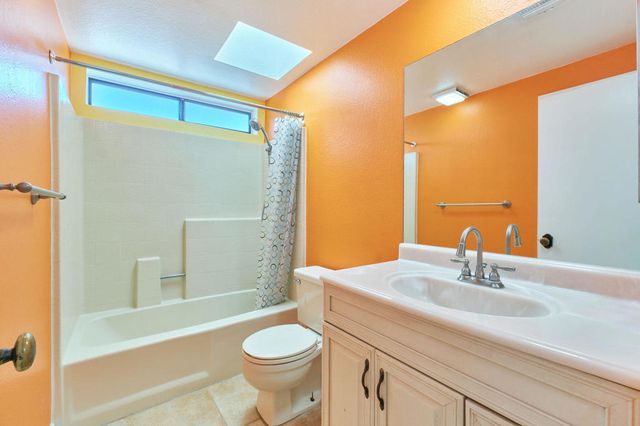 401 E Vista Chino 1, Palm Springs, CA 92262