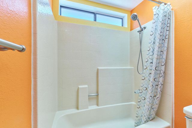 401 E Vista Chino 1, Palm Springs, CA 92262