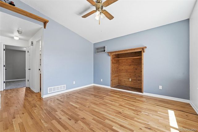 1933 Ensenada Court, Aurora, CO 80011