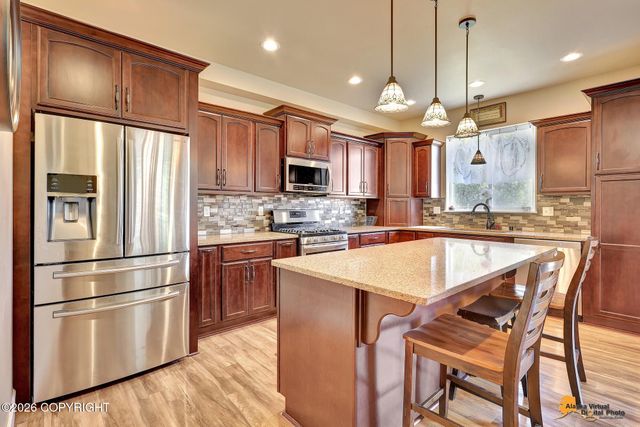 10775 E Meadowlark Circle, Palmer, AK 99645