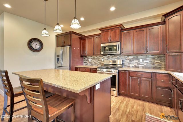 10775 E Meadowlark Circle, Palmer, AK 99645