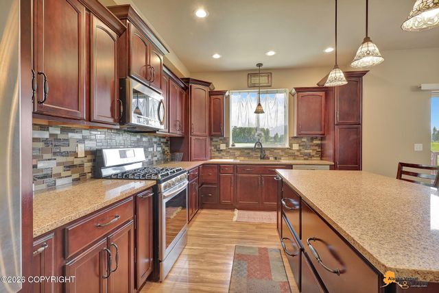 10775 E Meadowlark Circle, Palmer, AK 99645