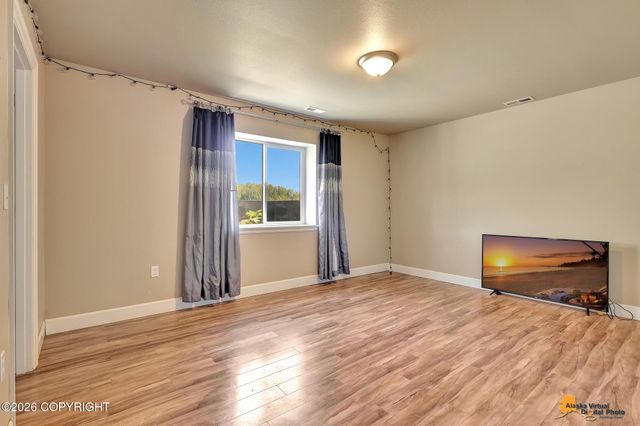 10775 E Meadowlark Circle, Palmer, AK 99645