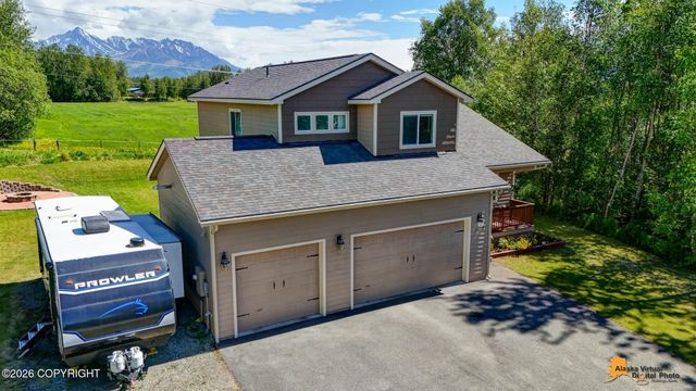 10775 E Meadowlark Circle, Palmer, AK 99645