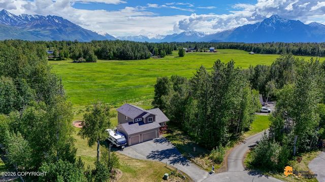 10775 E Meadowlark Circle, Palmer, AK 99645