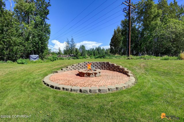 10775 E Meadowlark Circle, Palmer, AK 99645