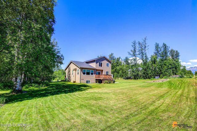 10775 E Meadowlark Circle, Palmer, AK 99645