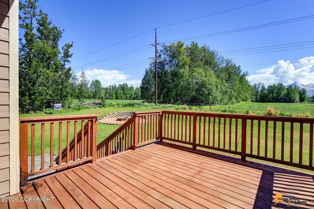 10775 E Meadowlark Circle, Palmer, AK 99645