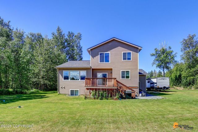 10775 E Meadowlark Circle, Palmer, AK 99645