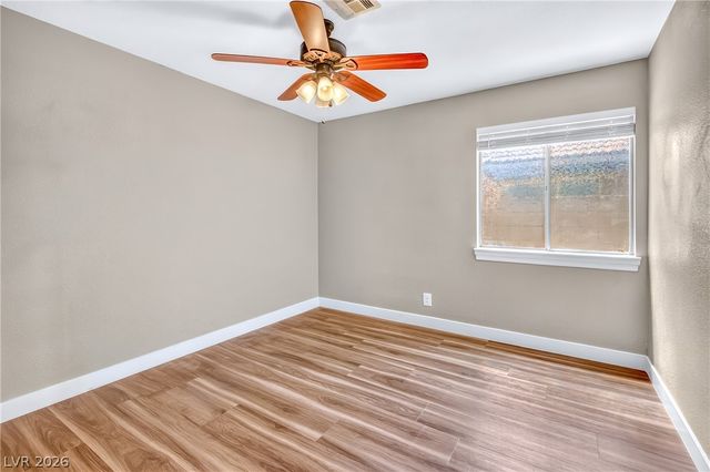 490 Searchlight Drive, Las Vegas, NV 89110
