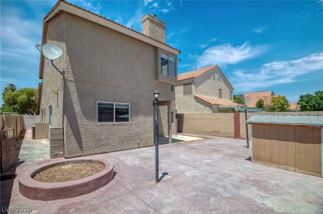 490 Searchlight Drive, Las Vegas, NV 89110