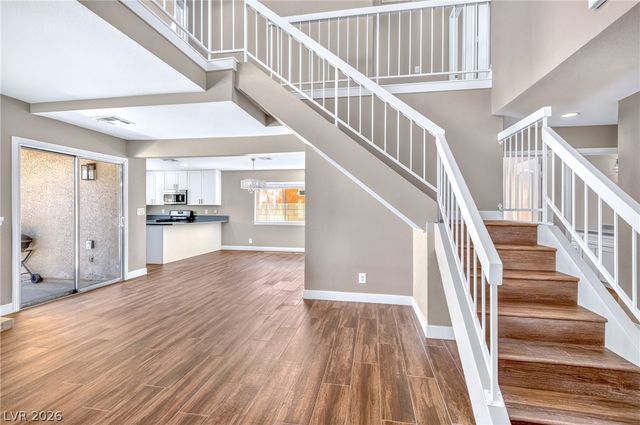490 Searchlight Drive, Las Vegas, NV 89110