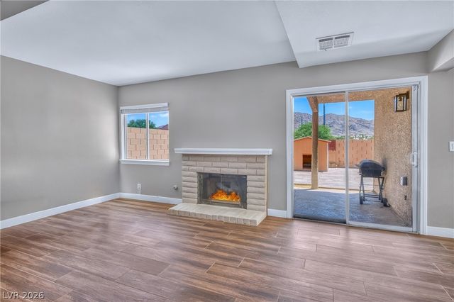 490 Searchlight Drive, Las Vegas, NV 89110
