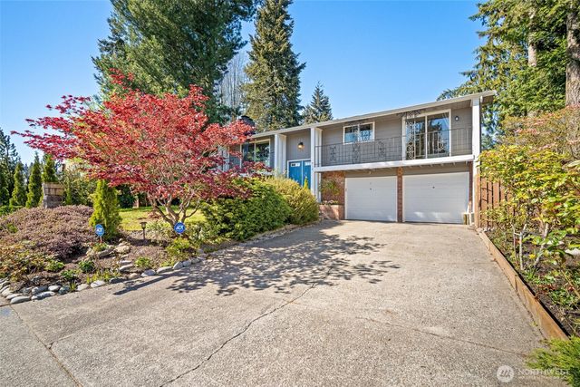 913 92nd Street SE, Everett, WA 98208