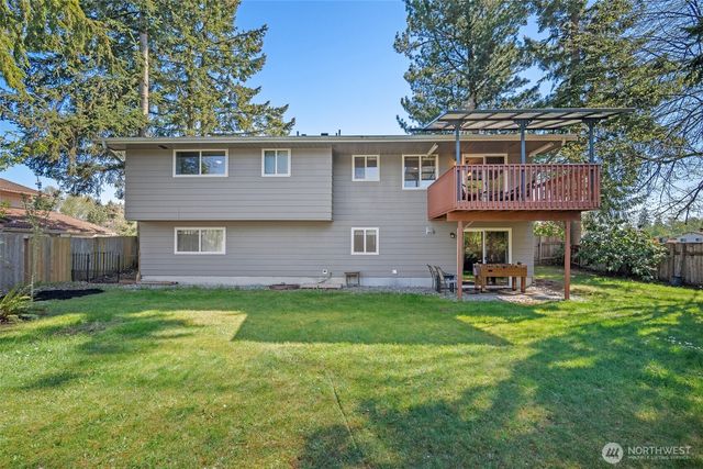 913 92nd Street SE, Everett, WA 98208