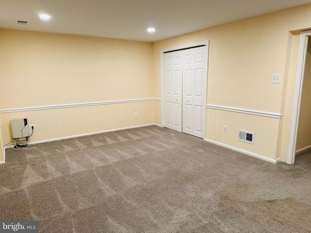 10028 MAPLE LEAF DR, Gaithersburg, MD 20886