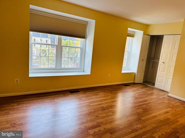 10028 MAPLE LEAF DR, Gaithersburg, MD 20886