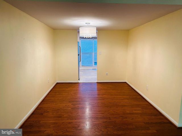 10028 MAPLE LEAF DR, Gaithersburg, MD 20886