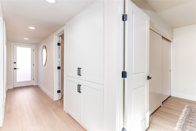 26 Seton, Irvine, CA 92612