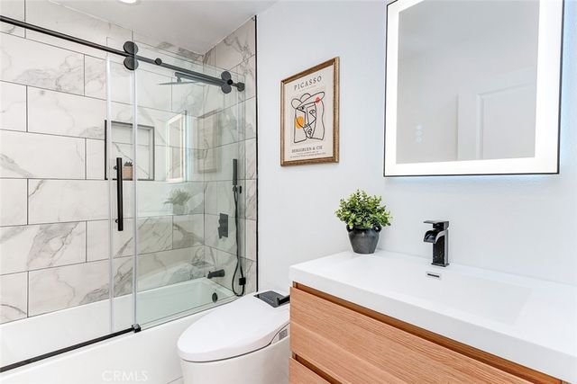 26 Seton, Irvine, CA 92612