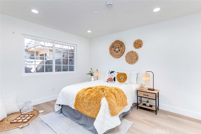 26 Seton, Irvine, CA 92612