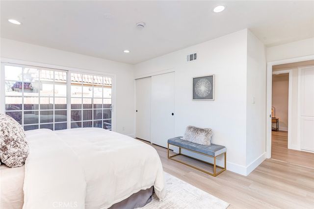 26 Seton, Irvine, CA 92612