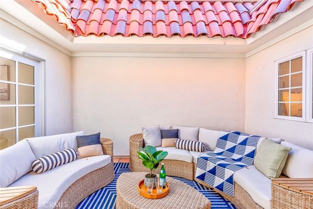 26 Seton, Irvine, CA 92612