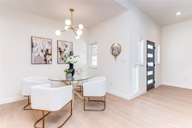 26 Seton, Irvine, CA 92612