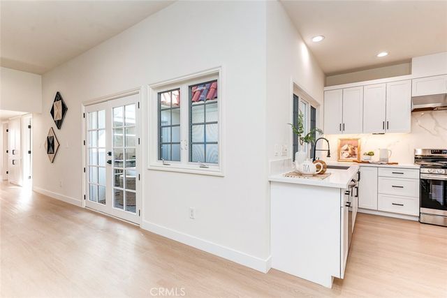 26 Seton, Irvine, CA 92612