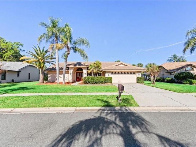 607 WATERFORD CIRCLE E, Tarpon Springs, FL 34688