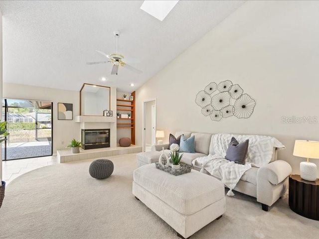 607 WATERFORD CIRCLE E, Tarpon Springs, FL 34688