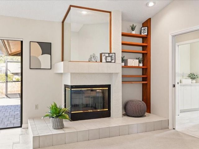 607 WATERFORD CIRCLE E, Tarpon Springs, FL 34688