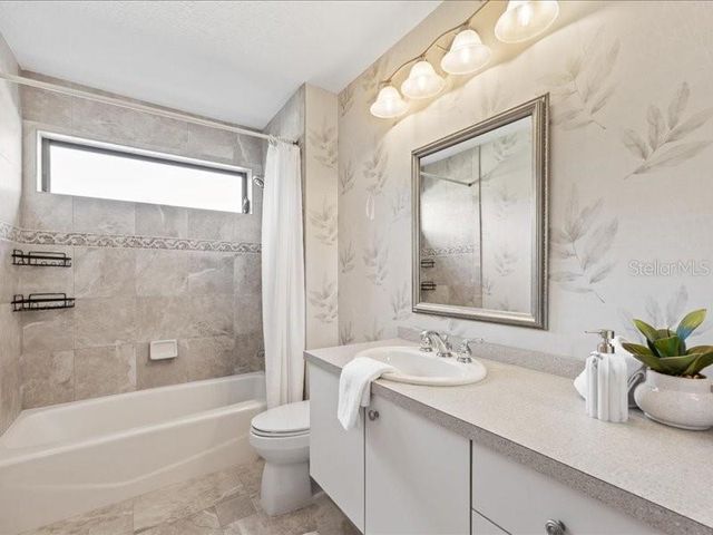 607 WATERFORD CIRCLE E, Tarpon Springs, FL 34688