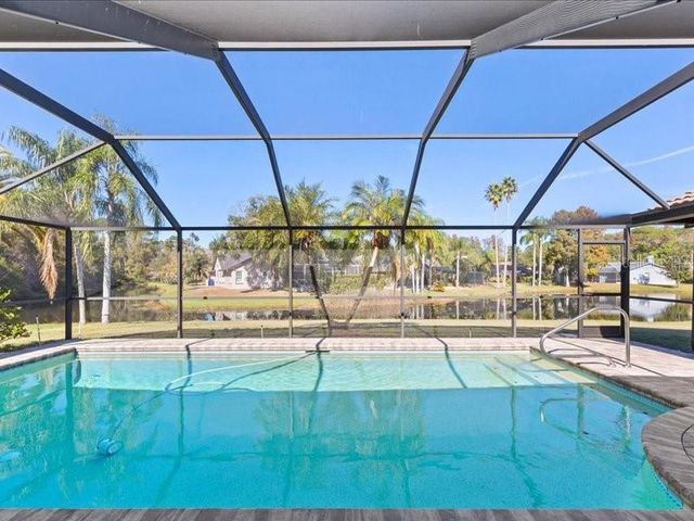 607 WATERFORD CIRCLE E, Tarpon Springs, FL 34688