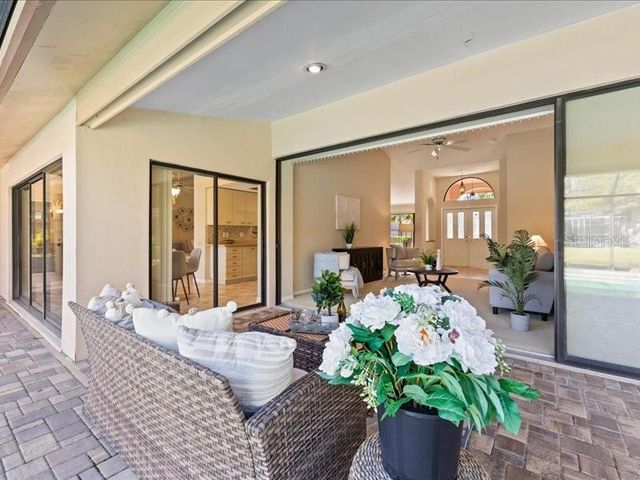 607 WATERFORD CIRCLE E, Tarpon Springs, FL 34688