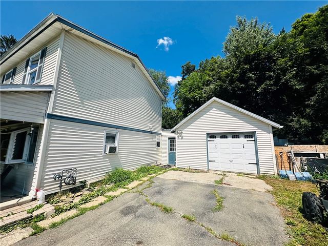 113 Olcott Road North, Big Flats, NY 14814