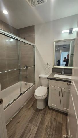 10962 Avalon, Los Angeles, CA 90061