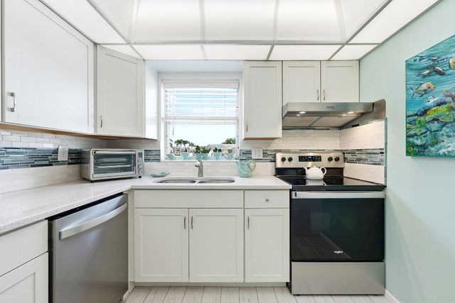 2515 Emory Drive W C, West Palm Beach, FL 33415