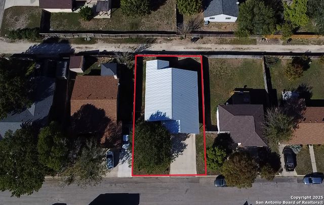 1408 33rd Street, Hondo, TX 78861