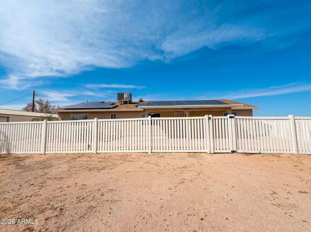 23115 E OXBOW Drive, Florence, AZ 85132