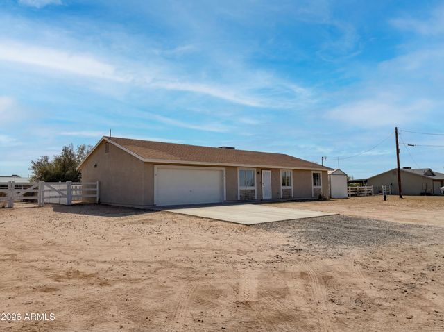 23115 E OXBOW Drive, Florence, AZ 85132