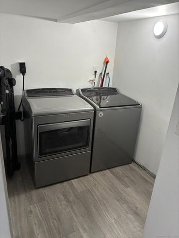 352 French Street, Bridgeport, CT 06606