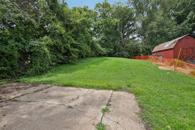 3140 Crosswood Dr, Nashville, TN 37214