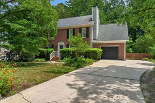 1104 Fallen Oak Drive, Apex, NC 27502
