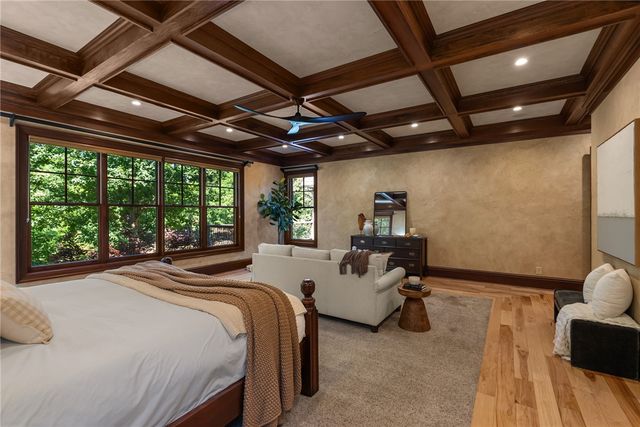 264 Featherstone Drive, Sunset, SC 29685